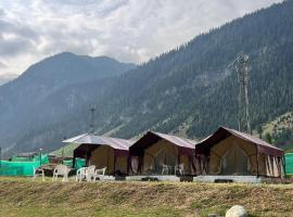Glamping Gurez，位于Gurais的酒店