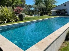 Villa Cireline en Provence, Rognes, La Fontaine du Roy