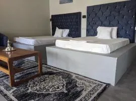 Kivulini Lodge and Restaurant