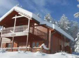 CHALET LUXE, 8-10 Pers, Parking, Sauna, Wifi, Netflix, Recommandé par locataires