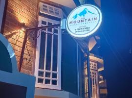 The Mountain Range Homestay，位于大吉岭的酒店