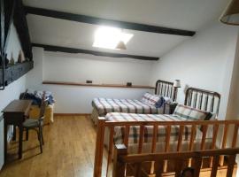 Posada los Carabeos，位于Arroyal的酒店