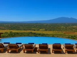 Mamadunia Safari Lodge