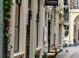Hotel 't Fnidsen，位于阿尔克马尔的酒店