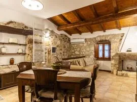 La Casa nella pietra suite Gargano