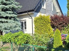 Willa Prądocin nad Jeziorem Jezuickim，位于Prądocin的酒店