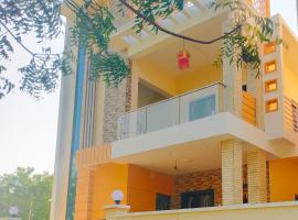 Saurabh Guest House, Akkalkot，位于Akalkot的酒店