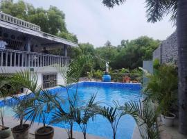 Casa Del Chen - Budget Friendly Stay - 20-30 Pax，位于Aringay的酒店