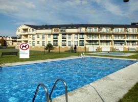 Zona Las Catedrales Barreiros Playa de Altar，位于Villadaíde的酒店