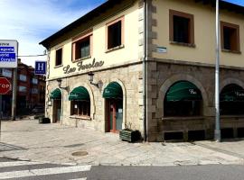 Hotel Las Farolas，位于圣拉菲尔的酒店