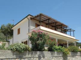 Rosmarino Appartamenti，位于坎普码头的酒店