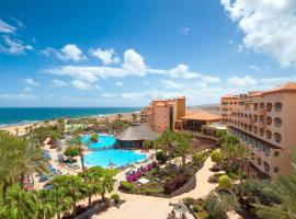 Elba Sara Beach & Golf Resort，位于卡勒达德福斯特的酒店