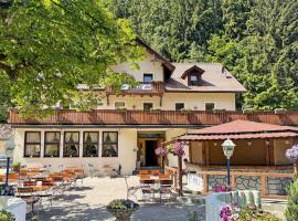 Sparta Hotel，位于波滕施泰因的酒店