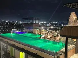 Room in La Grande Residences