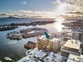 Modern apartment with balcony in the center of Svolvær