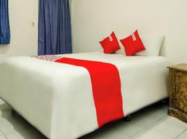 OYO Hotel Cabo Del Sur, Cabo San Lucas，位于卡波圣卢卡斯的酒店