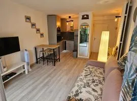 Cozy 2P studio avec jardin privé