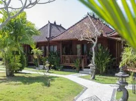 Taman Tirta Villa