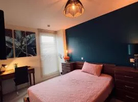 Uxbridge Suite