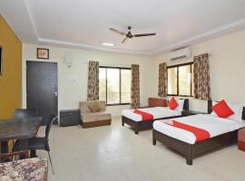 OYO Midway Park Resort，位于Atgaon的酒店