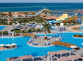 Sunrise Solara Aqua park Resort，位于Banī Ghālib的带停车场的酒店