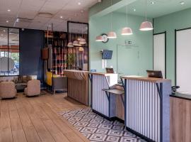 B&B HOTEL Bordeaux Bassins à flot，位于波尔多的酒店