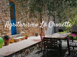 拉舒尔特酒店，位于Pieve di Teco的酒店