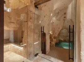 科尔特圣彼得酒店，位于马泰拉的带停车场的酒店