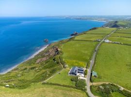 Cancleave - Cornish Clifftop Luxury，位于布德的酒店