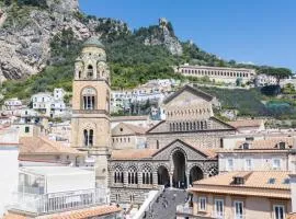 ABBRACCIO Amalfi Boutique Retreat
