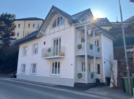 Aurora Apartment Puchberg，位于施内贝格山麓普赫贝格的酒店
