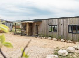 Little Lodge At Tapnell Farm，位于Isle of Wight的酒店