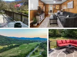 Mountain Cabin w Hot Tub Deck Grill & Fire Pit