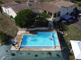 Villa prestige，位于La Douze的酒店