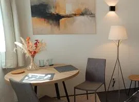 Einzimmerwohnung mit Doppelbett