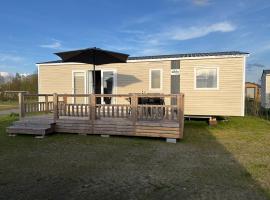 Chalet Drentse Lente, Gasselte Drenthe 5 personen airco，位于Gasselte的木屋