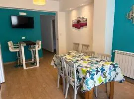 CASA IMMERSA nel VERDE