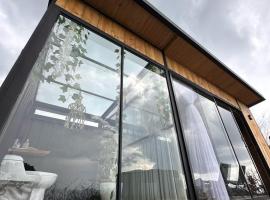 Casa Shaddai hermoso Glampig en Pereira，位于佩雷拉的酒店