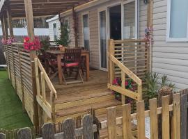 Résidence Camping Les Dunes，位于勒格劳德阿格德的豪华帐篷营地