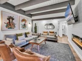 Luxurious 7BR Walk 2 Beach and Bus Stop