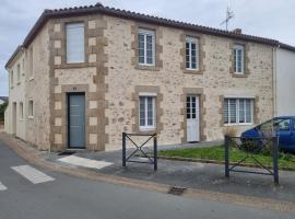 Gite de la fontaine Marsi，位于Saint-Mars-la-Réorthe的酒店