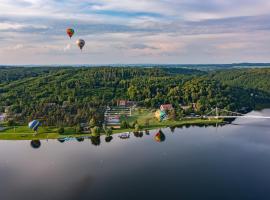 Vranovská pláž - Holiday park，位于迪耶河畔弗拉诺夫的酒店