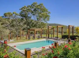 La Roseraie - Elegant Hunter Valley Vines Homestead