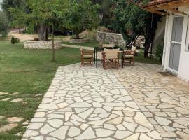 Marina apartment，位于普拉塔里亚的酒店