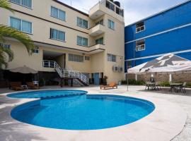 Capital O Hotel Los Caracoles, Acapulco，位于阿卡普尔科的酒店