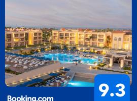 Cleopatra Luxury Resort Sharm - Adults Only 16 years plus，位于沙姆沙伊赫的酒店
