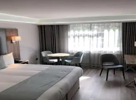 Best Western Premier Heronston Hotel & Spa