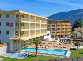 Hotel Nocturnes，位于纳图尔诺的酒店