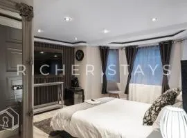 Hackney Suites - En-suite rooms & amenities
