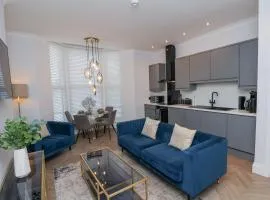 The Salisbury 2 bedroom deluxe Apartment